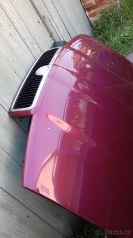 Škoda Octavia 1 přední kapota maska hot chilli 9885 - 4