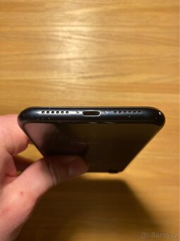 iPhone XR Black 64GB - BATERIE 100% + NOVÝ DISPLEJ - 4