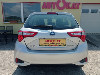 Toyota Yaris 1.5 Hybrid 74kW Automat/1maj - 4