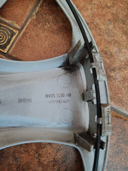 Poklice Ford orig. - 15" - Tranzit - 1ks - 4