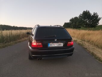 BMW E46 325i Touring - 4