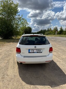 Prodám Volkswagen Golf 1.6 TDI Variant - 4