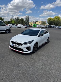 Kia ProCEED GT - 4