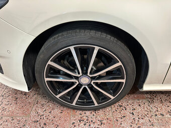 Sada ALU 18" Mercedes-Benz + pneu 225/40/18 - 4