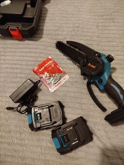 Akumulátorová mini pila - 4