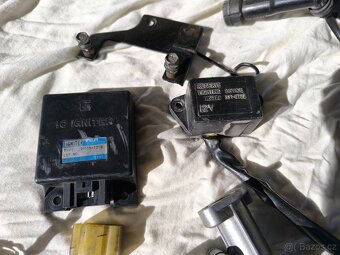 Kawasaki GPZ 500 - 4