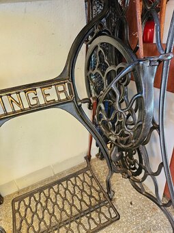 Šicí stroj SINGER - 4