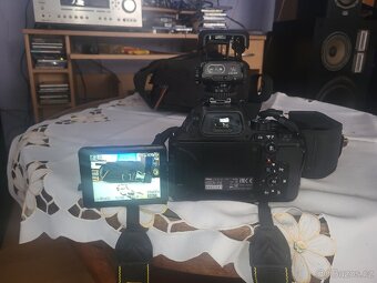 Nikon COOLPIX P950 - 4