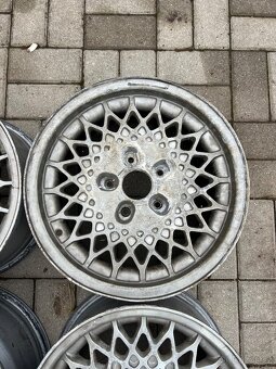 Prodám alu kola RIAL Mesh R15 - PAVUČINY - 4