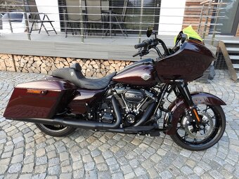 Harley-Davidson FLTRXS Road Glide Special - 4