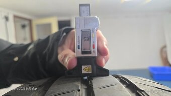 Continental 215 65 r16c - 4