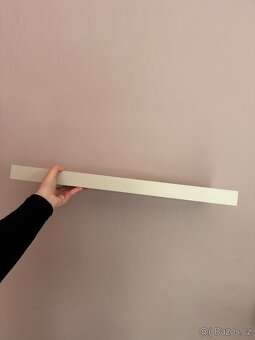 NÁSTĚNNÁ POLICE 4ks - 4