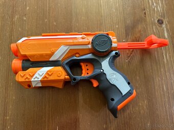 pistole Nerf Firestrake Elite - 4