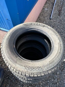 Prodám 6ks pneu 195/75R16C - 4