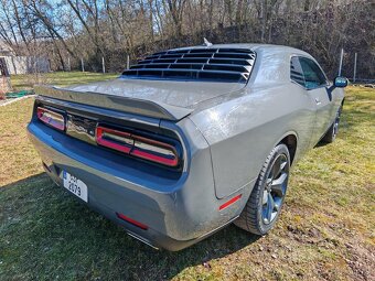Dodge Challenger 3.6 227kw r.v 2019 - 4