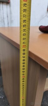 Starší používaný psací stůl - 4