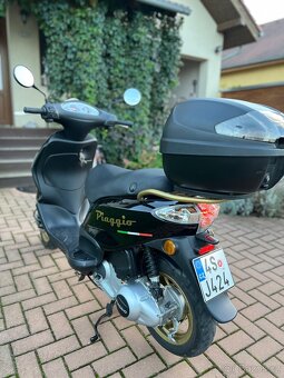 Piaggio Derbi Boulevard 125 - 4