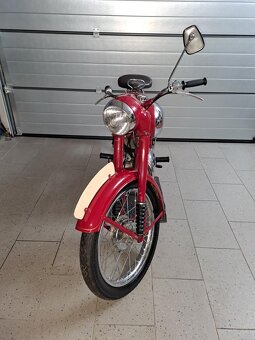 Jawa 250 Pérák - 4