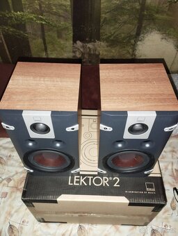 DALI LEKTOR 2 - světlý ořech.NEBO VÝMĚNA - 4