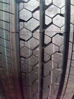 195/75R16 C 110/108 R Matador - 4