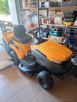 Prodám nový zahradní traktůrek STIGA - 4