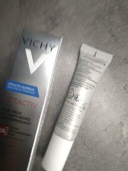 Vichy sérum liftactive proti vráskám na oční okolí maska - 4