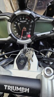 TRIUMPH TIGER V201 EXPLORER XRT 1215 - 4