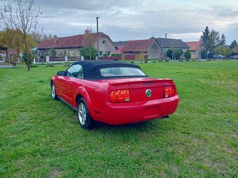 Ford Mustang Cabrio - 4