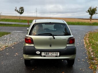Toyota Yaris - 4