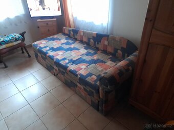 Rozkládací válenda s úložným prostorem. - 4