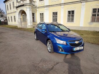 Chevrolet Cruze - 4