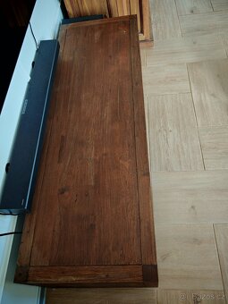 TV stolek z masivního dřeva - 4