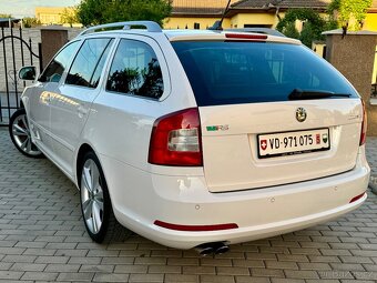 Škoda Octavia Combi Swiss RS II -2.0TSi 147Kw 200Ps. - 4