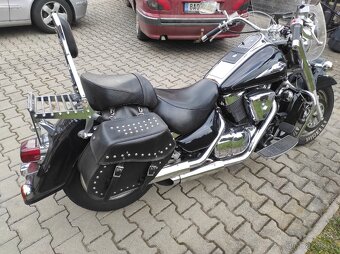 Suzuki Intruder vl 1500 - 4