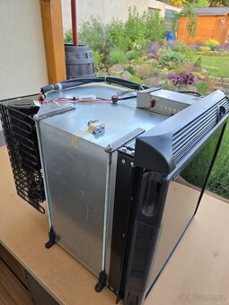 Kompresorová autolednička s mrazákem 55L - 4