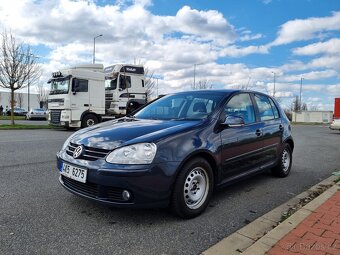 VW Golf 5. 2008r 1,6 mpi - 4