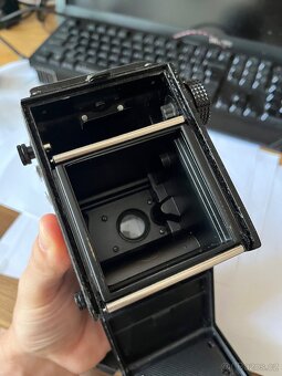 LOMO Lubitel 166B - 4