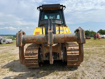 BULDOZER NEW HOLLAND D 180 - 4