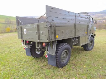 Tatra 805 - 4