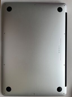 MacBook Air 13", rok 2014 - 4