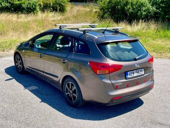 Kia Ceed 1.6 Benzín + nová LPG nádrž - 4