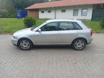 Audi A3,1,6 - 4