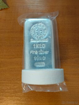 stříbrný slitek 1 kg - 4