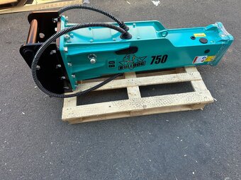 Hydraulické bourací kladivo s MS08 adaptérem - YDH B750 6-9T - 4