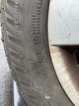 Octavia 2 kola s zimní pneu - 4