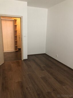 Prodej novostavby 2kk s velkou terasou a sklepem - 4