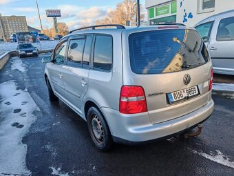 NOVÁ STK VW Touran 1.6 FSI 2003 - 4