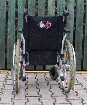 026-Mechanický invalidní vozík B+B. - 4
