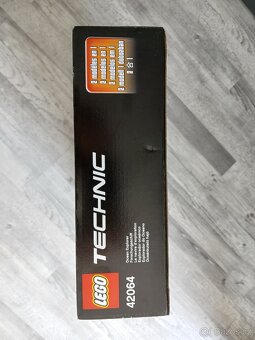 LEGO Technic 42064 Výzkumná oceánská loď - 4