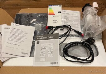 Monitor Samsung 24” 1920x1080 - 4